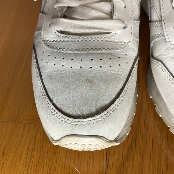 Reebok Running shoes - Picture 2 of 6